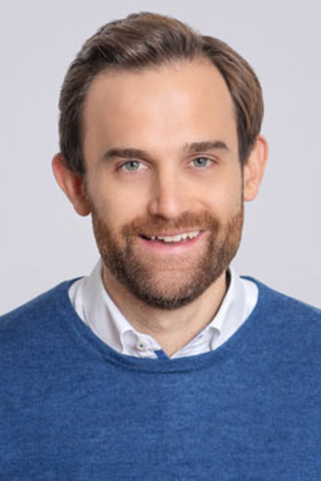 12_Andreas-Hartnagel_240x360px