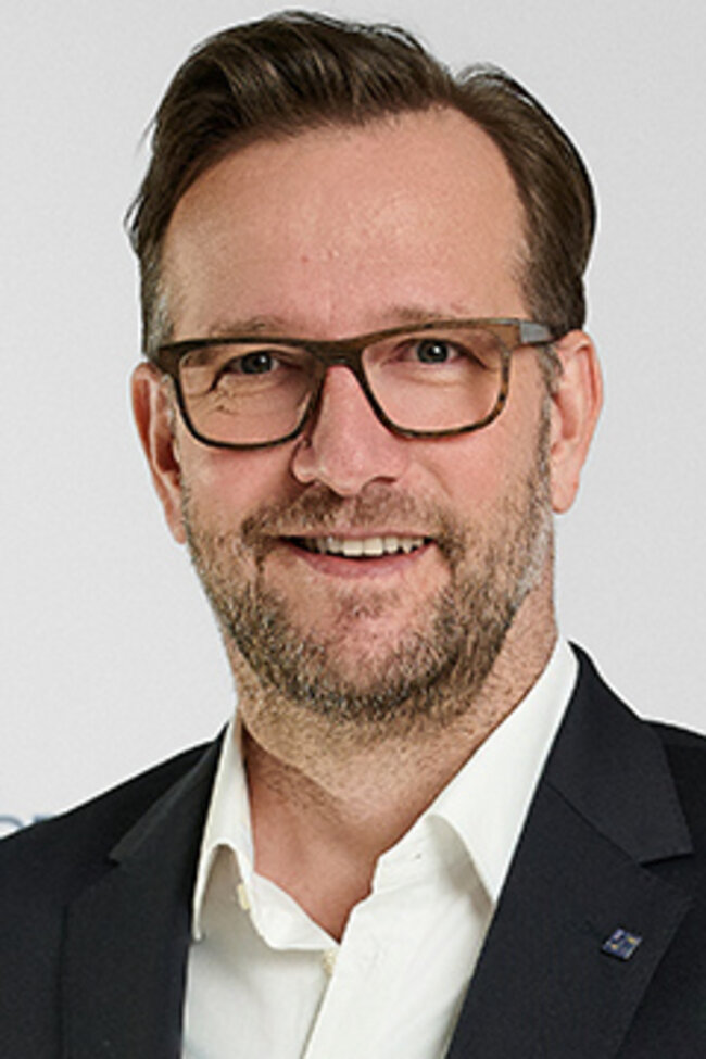 01_Portraits_Stgt1_1_Z914291_Thomas_Schwenk